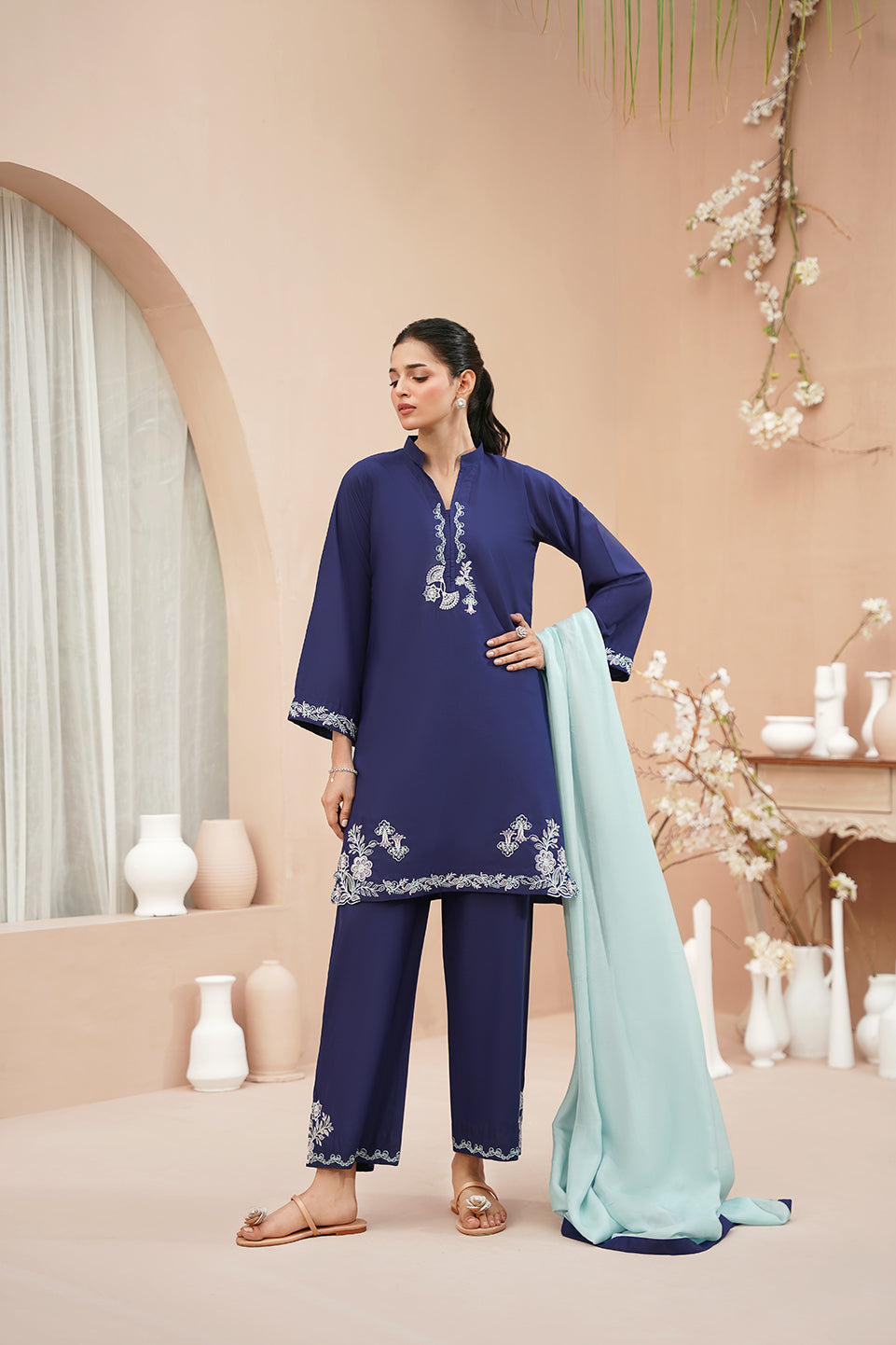 MANAHIL DUPATTA